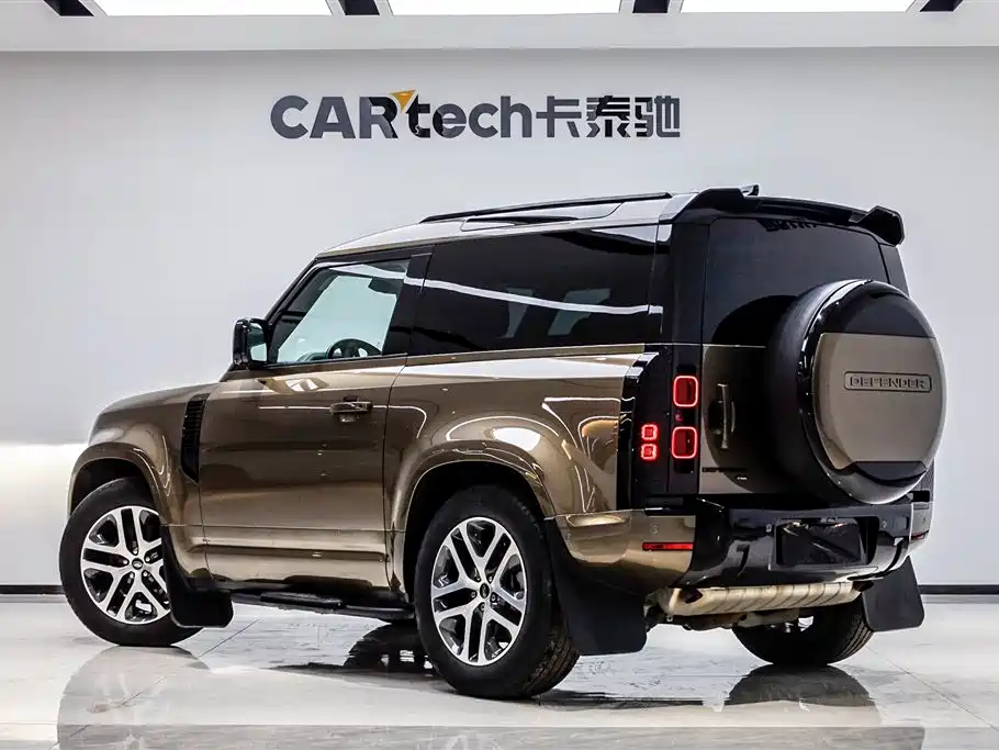 Land Rover Land Rover Defender 2023 Model Year Facelift 90 3.0T P400 X 2023 - thumbnail 4