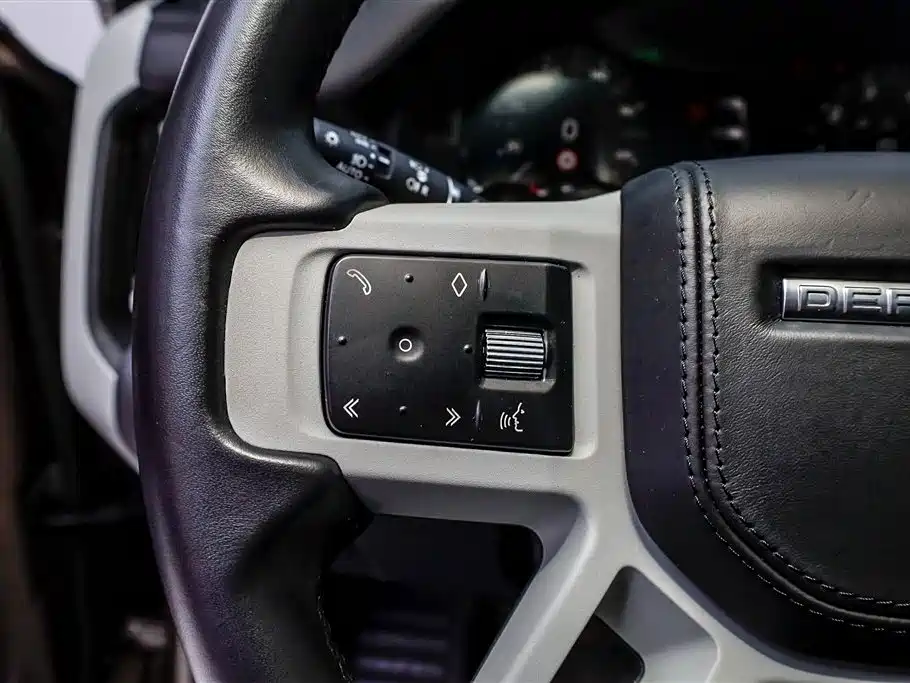 Land Rover Land Rover Defender 2023 Model Year Facelift 90 3.0T P400 X 2023 - thumbnail 28
