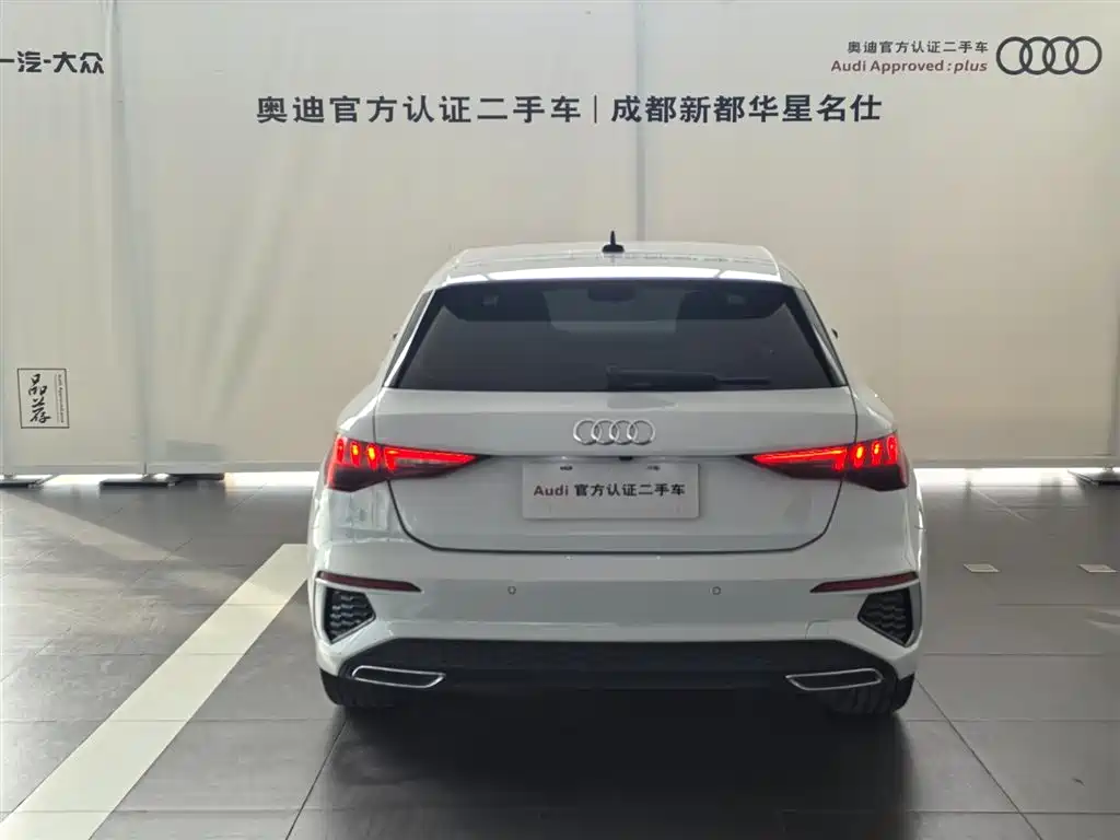 Audi Audi A3 2021 Sportback 35 TFSI Progressive Sport Edition 2021 - thumbnail 2