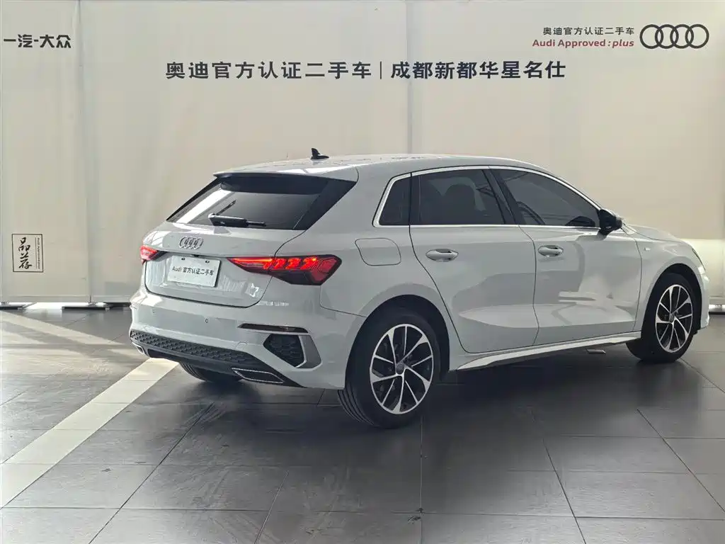 Audi Audi A3 2021 Sportback 35 TFSI Progressive Sport Edition 2021 - thumbnail 3