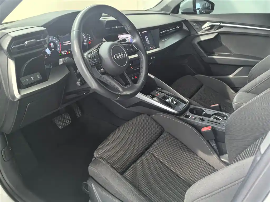 Audi Audi A3 2021 Sportback 35 TFSI Progressive Sport Edition 2021 - thumbnail 17