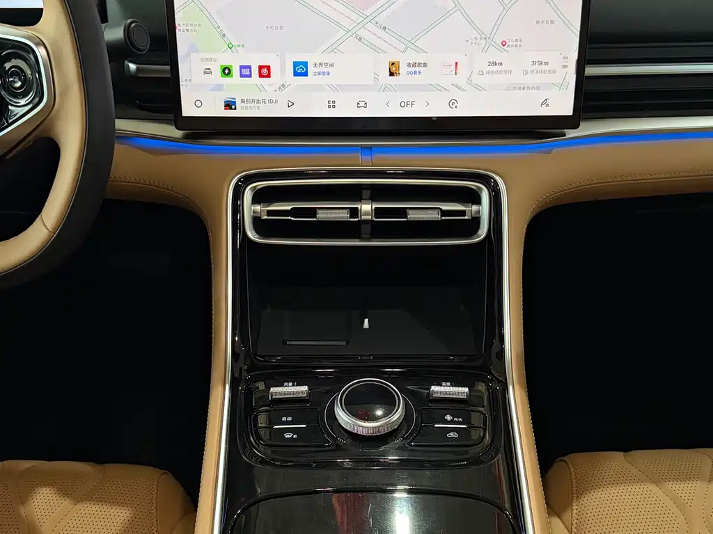 Geely Galaxy Geely Galaxy A7 2025 EM-i 150km Starship Edition 2025 - thumbnail 10