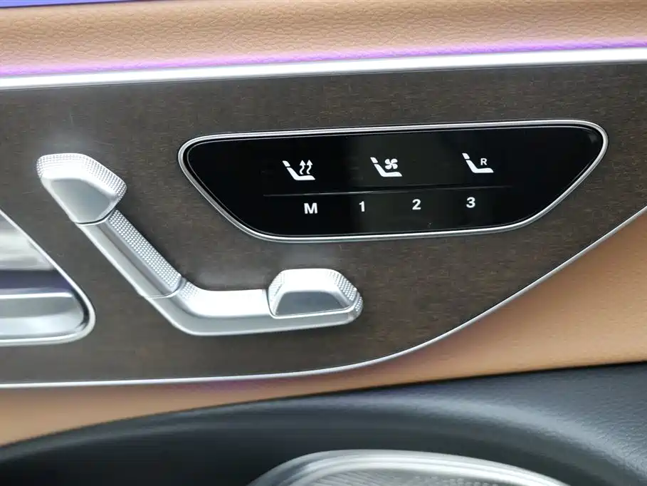 Mercedes-Benz Mercedes-Benz E-Class 2025 Model Year Facelift E 300 L Luxury 2025 - thumbnail 12