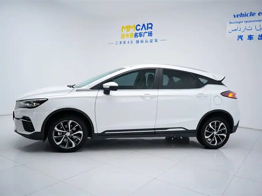 Geely Auto Geely Emgrand S 2022 1.4T CVT Cross Player Edition 2023 - thumbnail 4