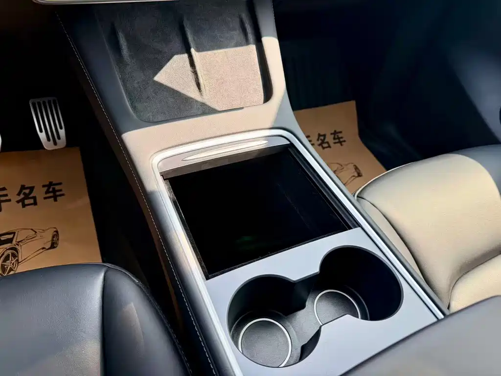 Tesla Model Y 2022 Rear-Wheel Drive 2022 - thumbnail 18