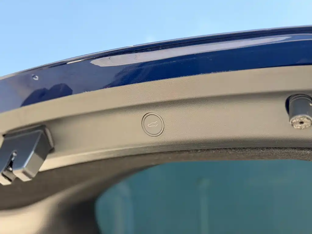 Tesla Model Y 2022 Rear-Wheel Drive 2022 - thumbnail 19