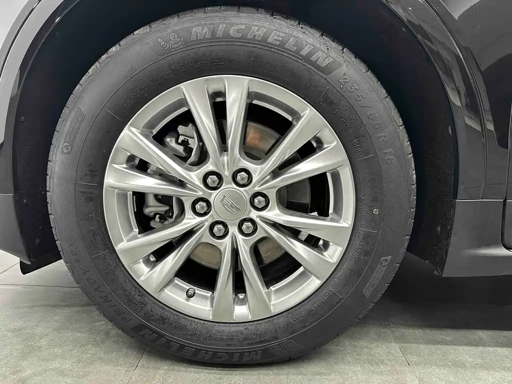 Cadillac Cadillac XT5 2020 Facelift 28T Luxury 2020 - thumbnail 6