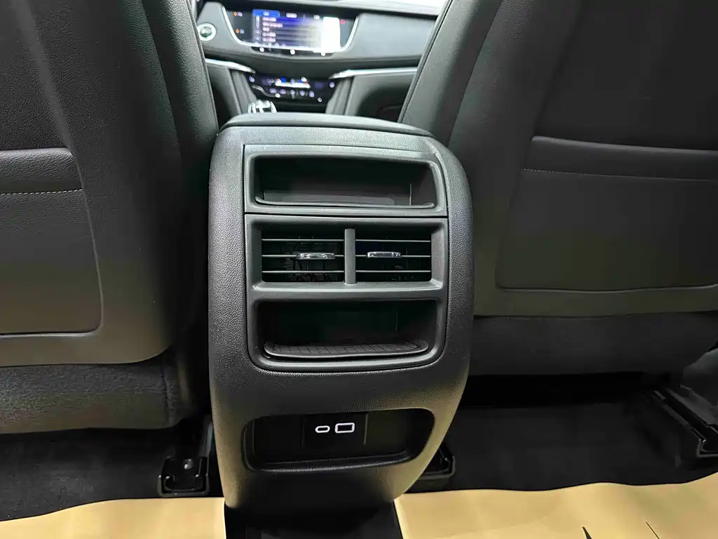 Cadillac Cadillac XT5 2020 Facelift 28T Luxury 2020 - thumbnail 15