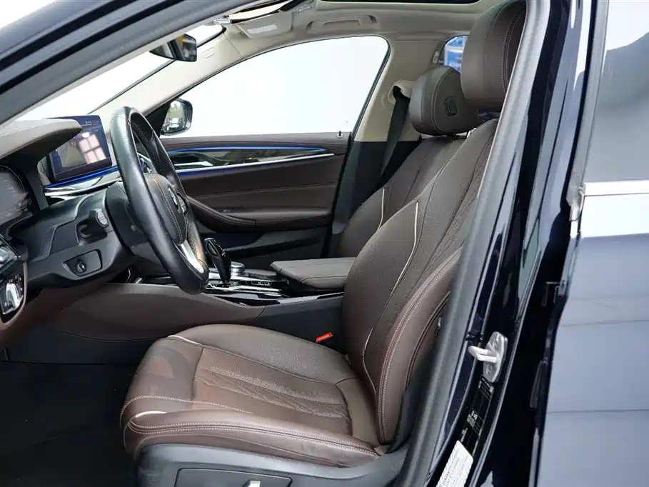 BMW BMW 5 Series 2021 Model Year Facelift 525Li Luxury Package 2021 - thumbnail 5