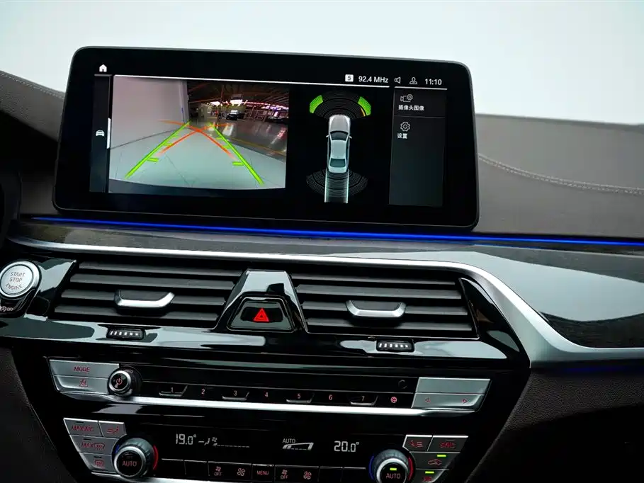BMW BMW 5 Series 2021 Model Year Facelift 525Li Luxury Package 2021 - thumbnail 9