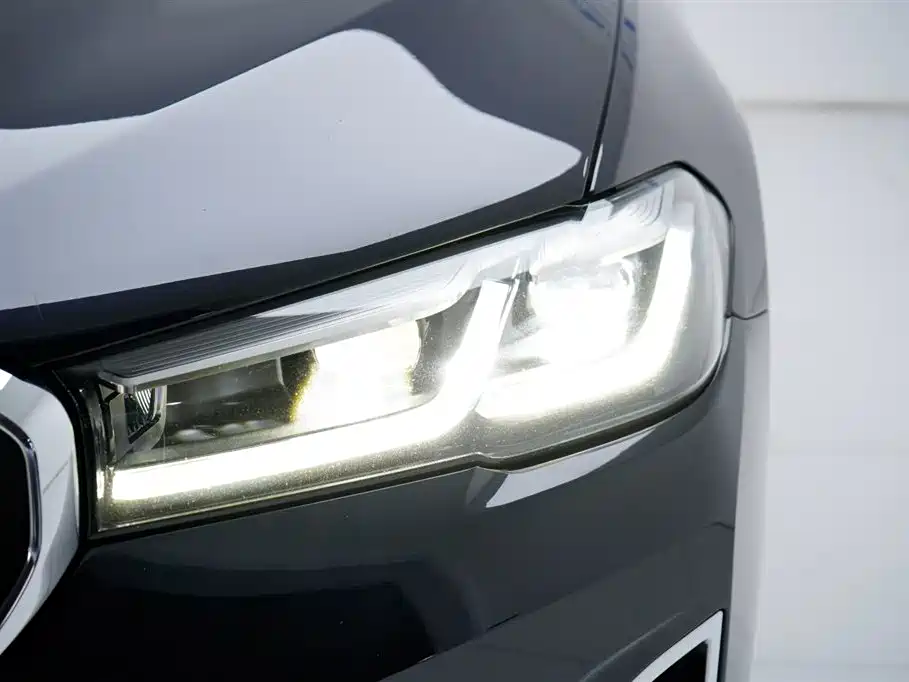 BMW BMW 5 Series 2021 Model Year Facelift 525Li Luxury Package 2021 - thumbnail 11