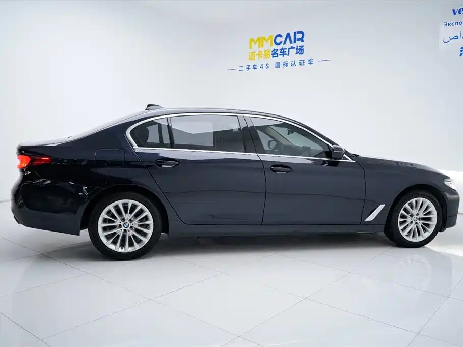 BMW BMW 5 Series 2021 Model Year Facelift 525Li Luxury Package 2021 - thumbnail 18