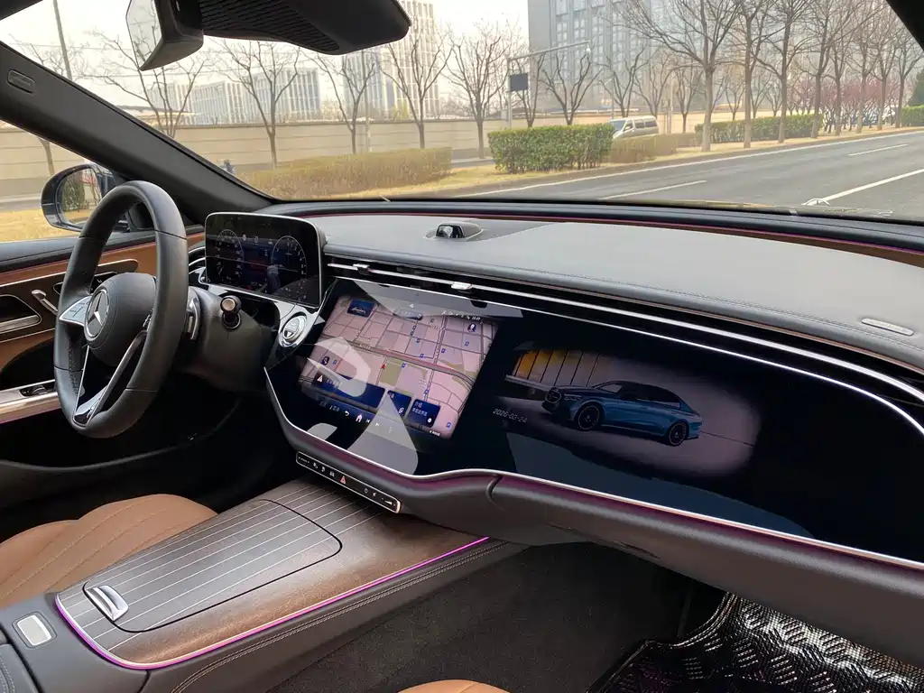 Mercedes-Benz Mercedes-Benz E-Class 2024 E 350 e L Plug-in Hybrid Sedan 2024 - thumbnail 12