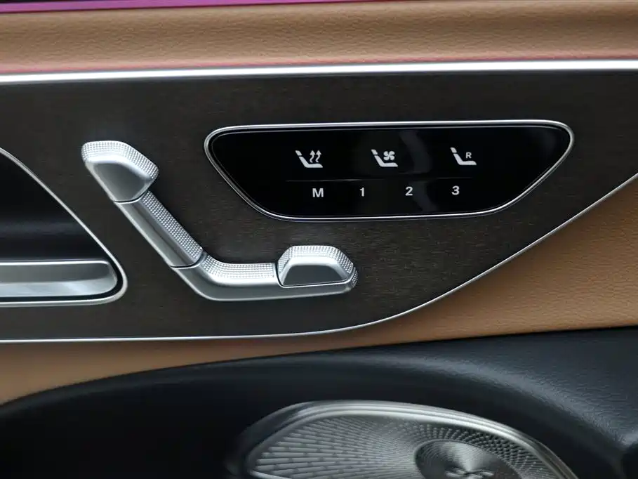 Mercedes-Benz Mercedes-Benz E-Class 2025 Facelift E 300 L Luxury 2025 - thumbnail 12