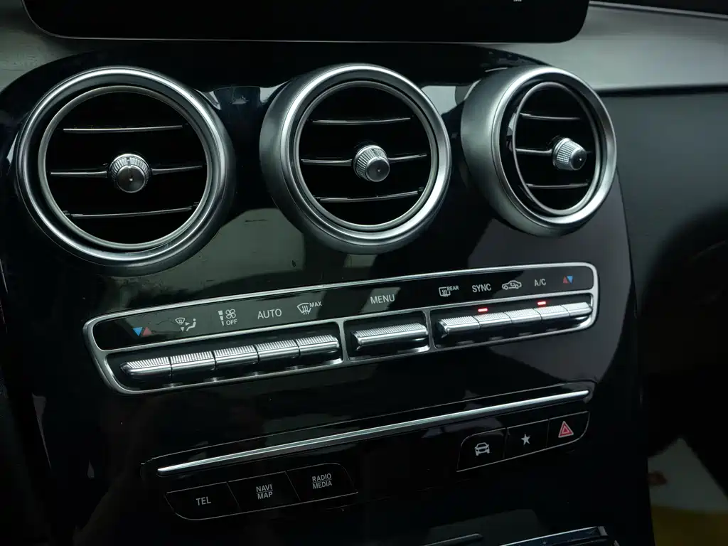 Mercedes-Benz Mercedes-Benz GLC 2021 GLC 260 L 4MATIC Dynamic 2021 - thumbnail 11