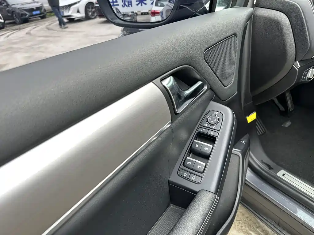 BYD BYD Tang 2019 2.0T Automatic Intelligent Premium 7-seater China VI 2020 - thumbnail 14