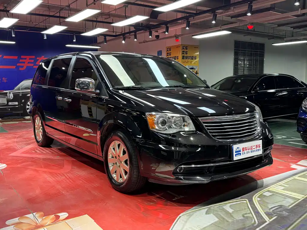 Chrysler Dodge Grand Caravan 2013 3.6L Luxury Edition 2015 - thumbnail 3