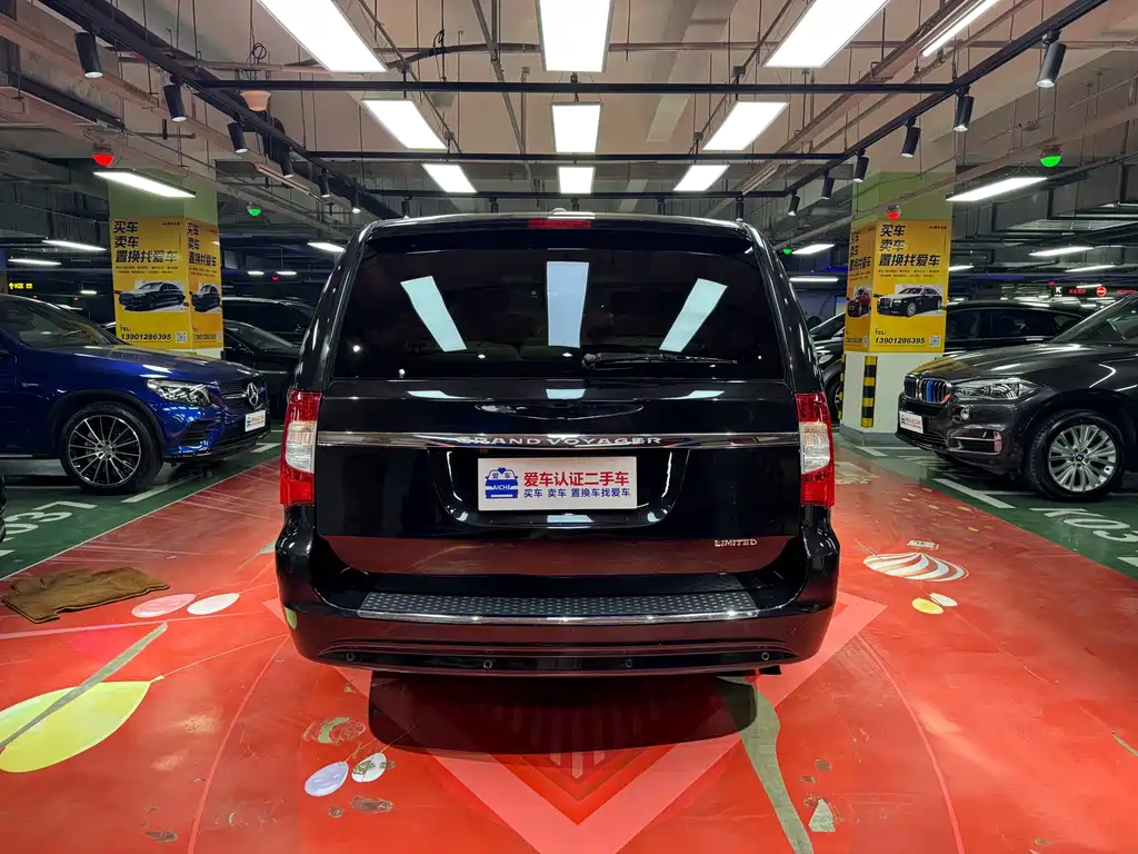 Chrysler Dodge Grand Caravan 2013 3.6L Luxury Edition 2015 - thumbnail 6