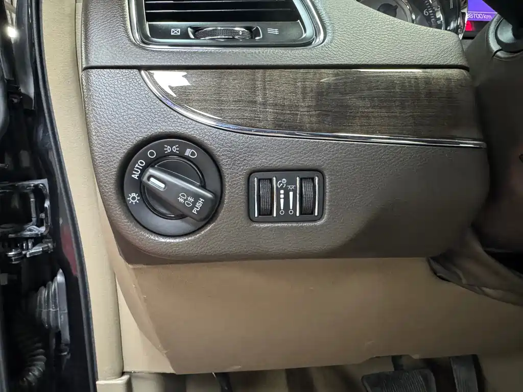 Chrysler Dodge Grand Caravan 2013 3.6L Luxury Edition 2015 - thumbnail 16