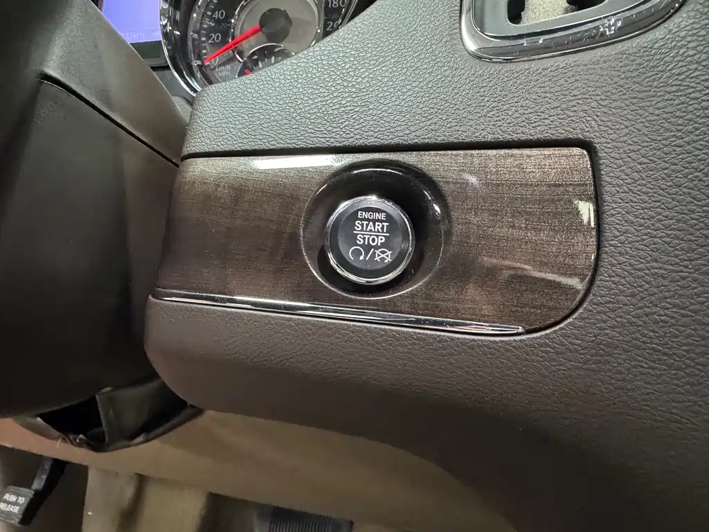 Chrysler Dodge Grand Caravan 2013 3.6L Luxury Edition 2015 - thumbnail 18