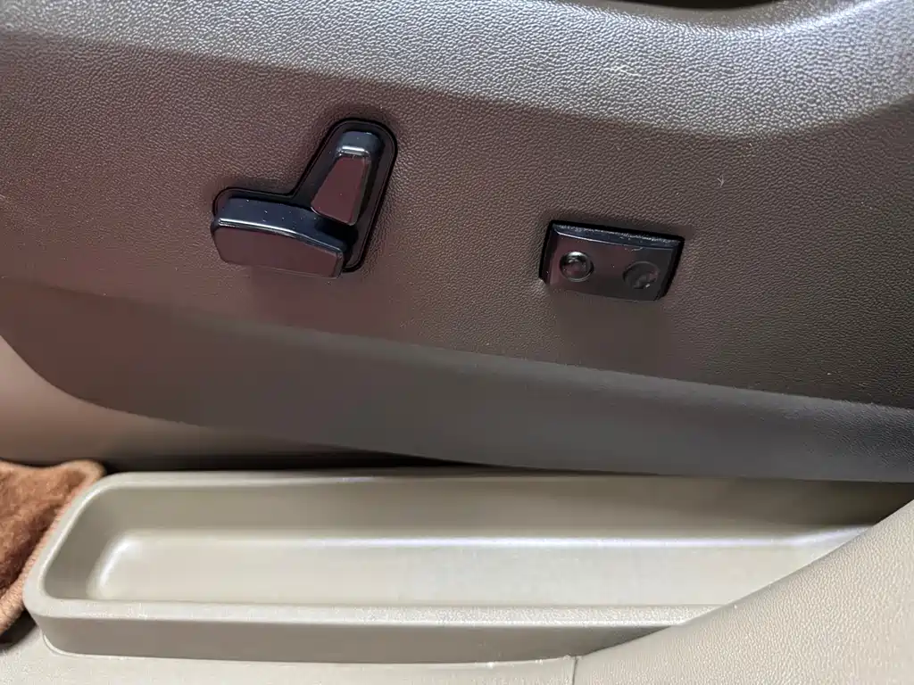 Chrysler Dodge Grand Caravan 2013 3.6L Luxury Edition 2015 - thumbnail 20