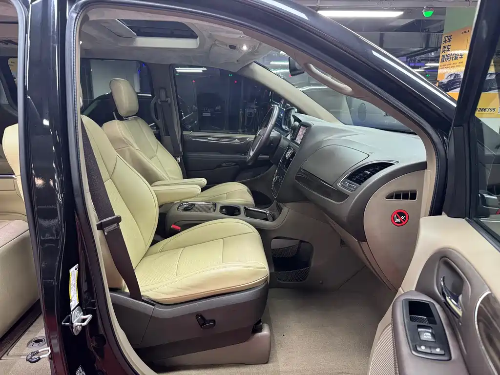 Chrysler Dodge Grand Caravan 2013 3.6L Luxury Edition 2015 - thumbnail 22