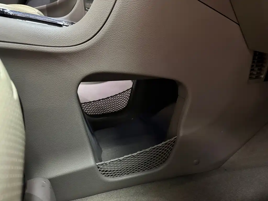 Chrysler Dodge Grand Caravan 2013 3.6L Luxury Edition 2015 - thumbnail 26