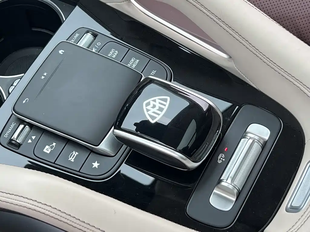 Mercedes-Benz Mercedes-Benz GLS 2022 Model Year Facelift GLS 450 4MATIC Luxury Edition 2022 - thumbnail 17
