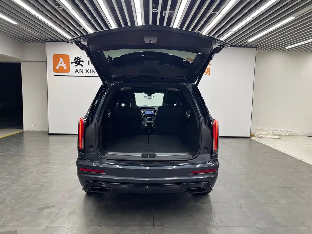 Cadillac Cadillac XT6 2025 2.0T Six-seat AWD Premium Executive Black Badge Edition 2024 - thumbnail 6