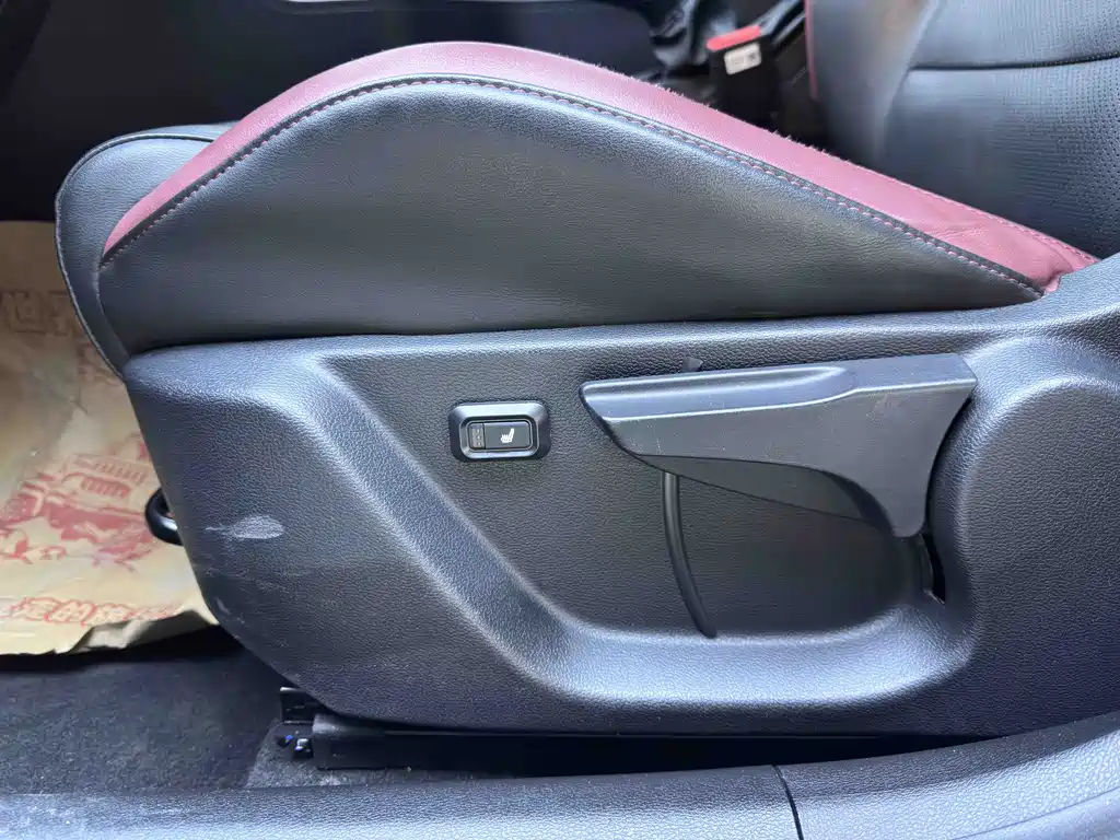 Geely Auto Geely Binyue 2021 1.4T DCT Platinum Edition 2022 - thumbnail 17