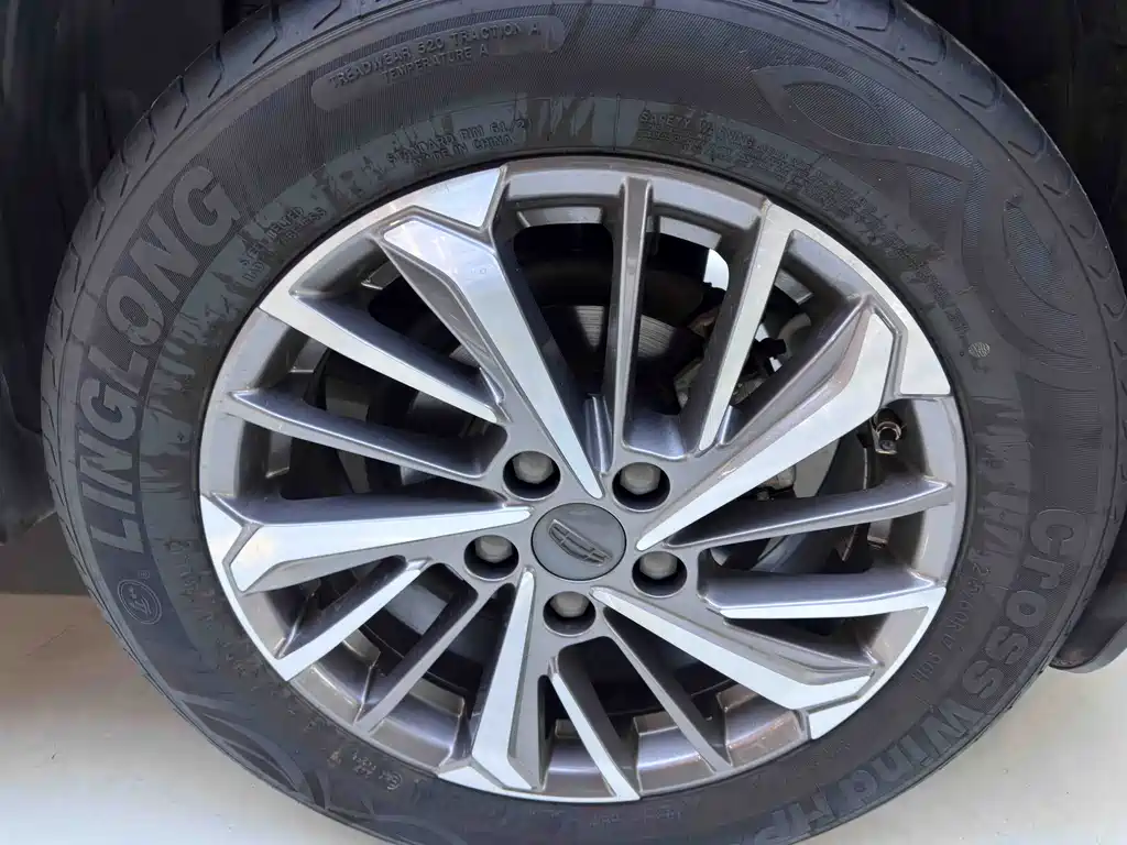 Geely Auto Geely Binyue 2021 1.4T DCT Platinum Edition 2022 - thumbnail 23