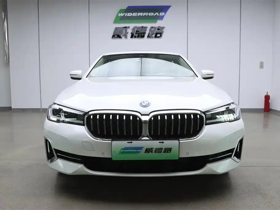 BMW BMW 5 Series New Energy 2022 535Le Luxury Package 2021 - thumbnail 2