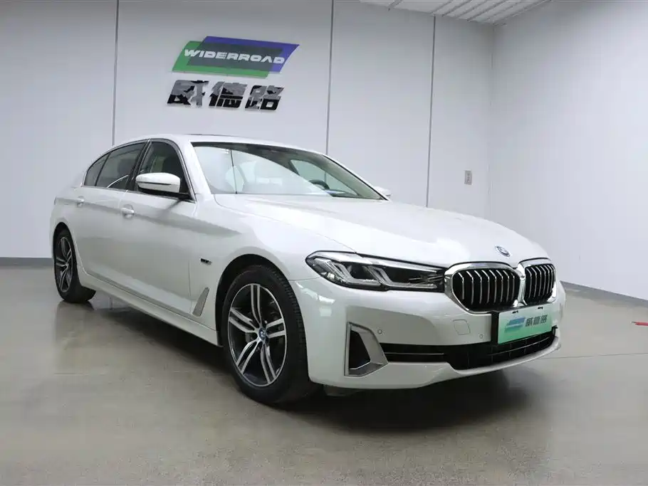 BMW BMW 5 Series New Energy 2022 535Le Luxury Package 2021 - thumbnail 3