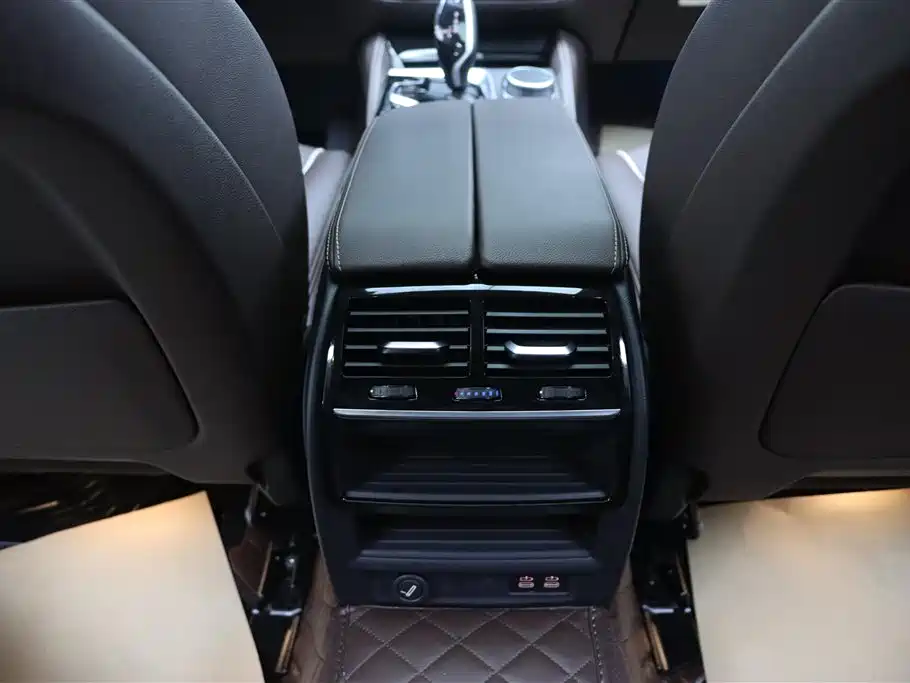 BMW BMW 5 Series New Energy 2022 535Le Luxury Package 2021 - thumbnail 21