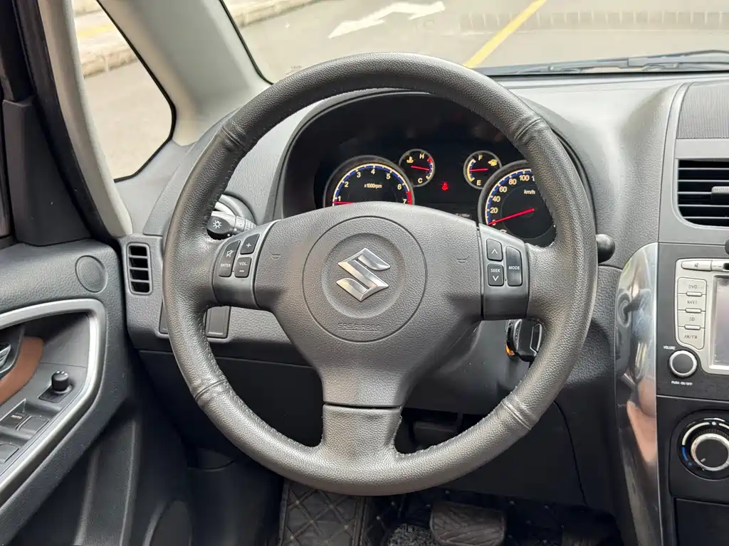 Suzuki Suzuki SX4 2013 CoolRex 1.6L Automatic Sport Edition 2014 - thumbnail 21