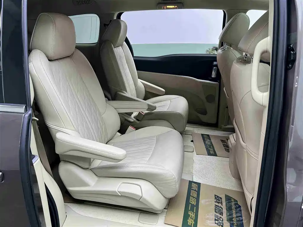 Buick Buick GL8 2023 Land Business Class Luxury Edition 2025 - thumbnail 13