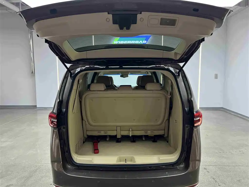 Buick Buick GL8 2023 Land Business Class Luxury Edition 2025 - thumbnail 23