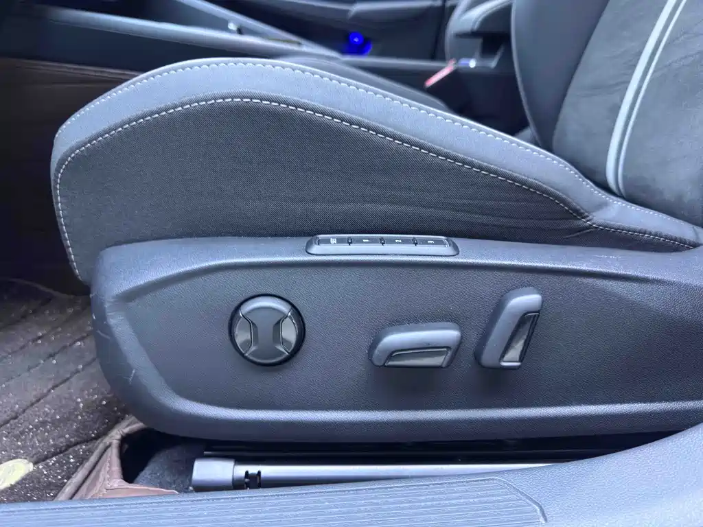 Volkswagen Volkswagen Golf 2023 280TSI DSG R-Line Lite 2023 - thumbnail 8