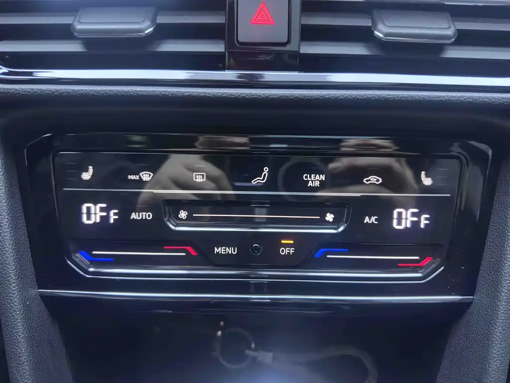 Volkswagen Volkswagen Tharu 2021 280TSI Front-Wheel Drive Luxury Plus Edition 2021 - thumbnail 15