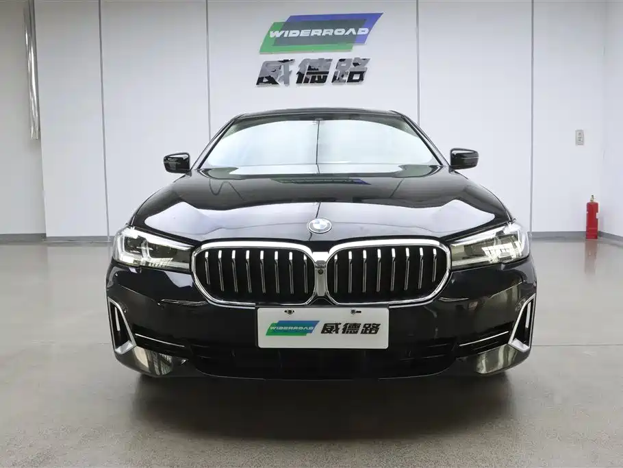 BMW BMW 5 Series 2022 Model Update II 530Li Premium Luxury Package 2022 - thumbnail 2