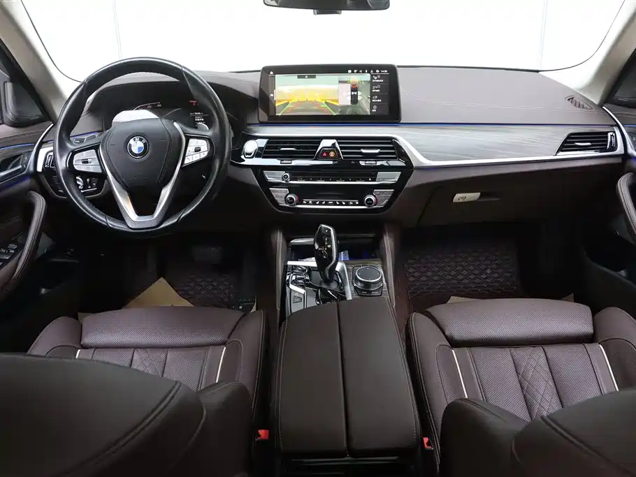 BMW BMW 5 Series 2022 Model Update II 530Li Premium Luxury Package 2022 - thumbnail 24