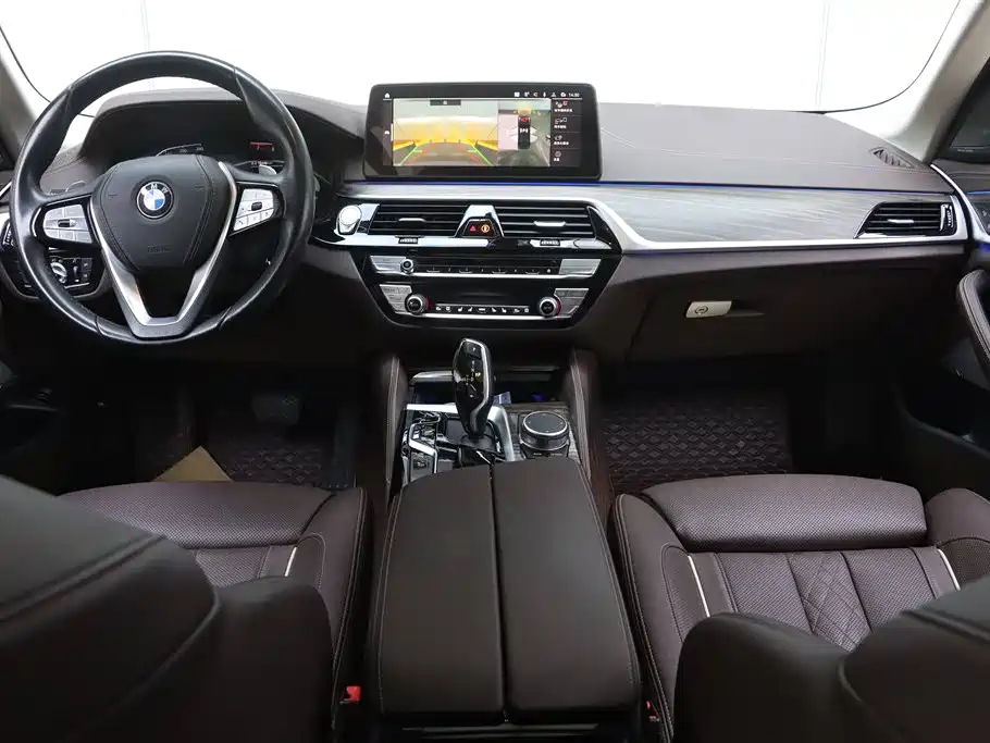 BMW BMW 5 Series 2022 Model Update II 530Li Premium Luxury Package 2022 - thumbnail 27