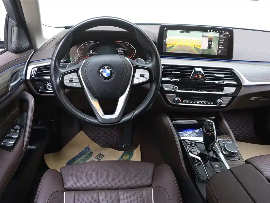 BMW BMW 5 Series 2022 Model Update II 530Li Premium Luxury Package 2022 - thumbnail 28