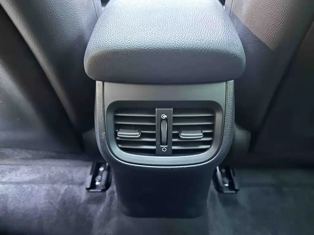 Kia Kia K3 2021 Facelift 1.5L CVT Fashion Edition 2022 - thumbnail 17