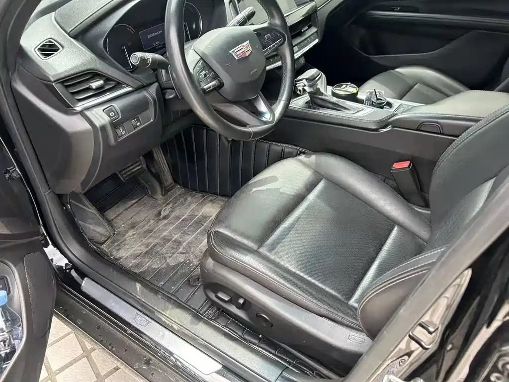 Cadillac Cadillac CT4 2022 28T Luxury 2022 - thumbnail 7