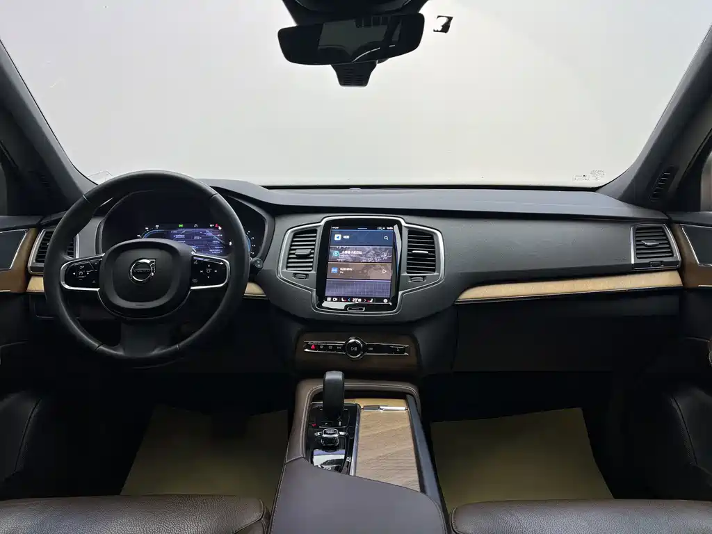 Volvo Volvo XC90 2023 B5 Momentum Premium 7-seater 2023 - thumbnail 13
