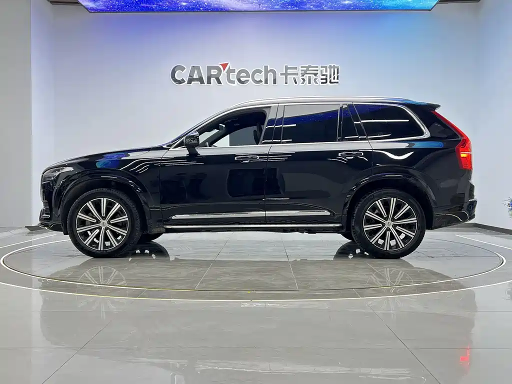 Volvo Volvo XC90 2023 B5 Momentum Premium 7-seater 2023 - thumbnail 28