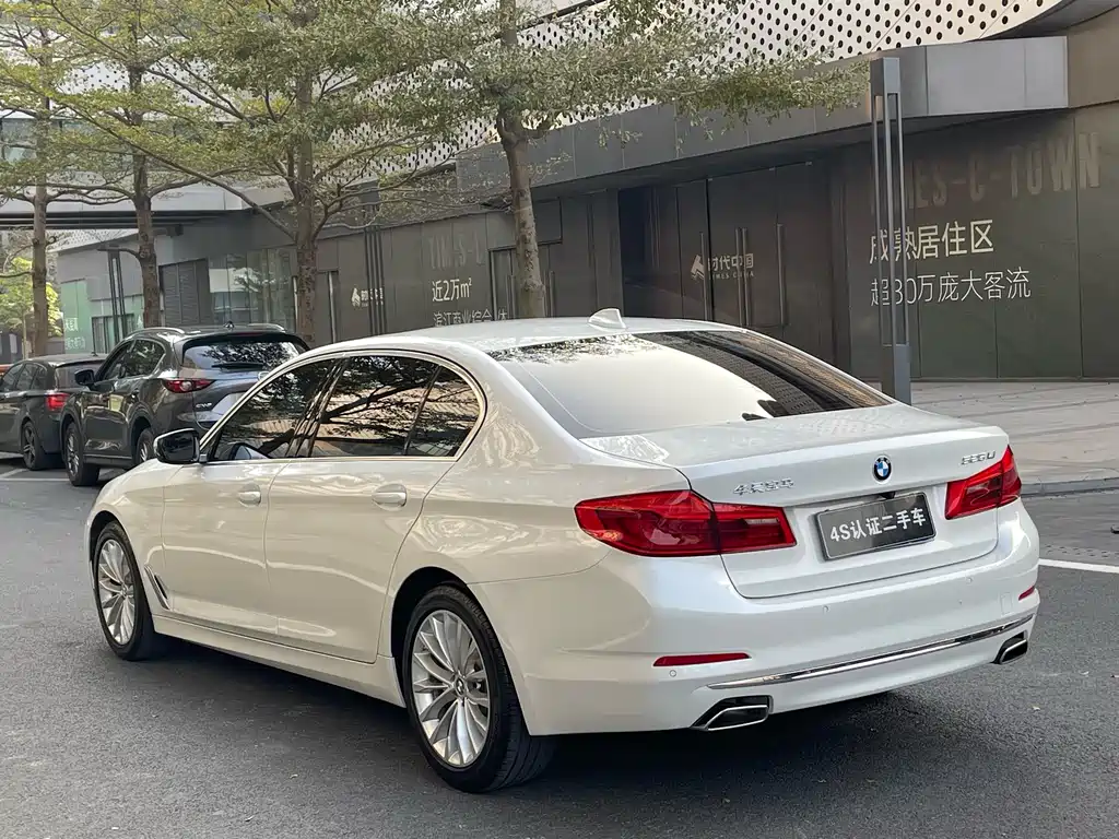BMW BMW 5 Series 2020 525Li Luxury Package 2021 - thumbnail 4
