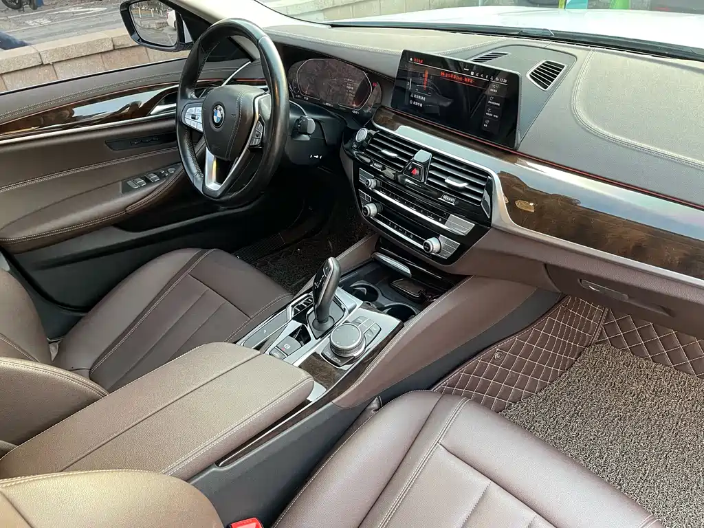BMW BMW 5 Series 2020 525Li Luxury Package 2021 - thumbnail 22