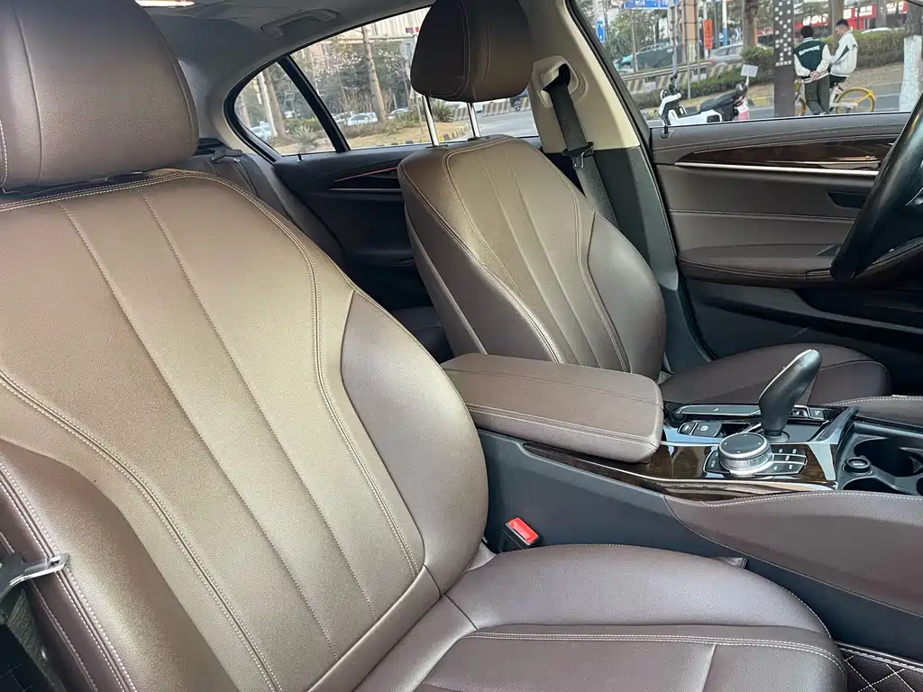 BMW BMW 5 Series 2020 525Li Luxury Package 2021 - thumbnail 23